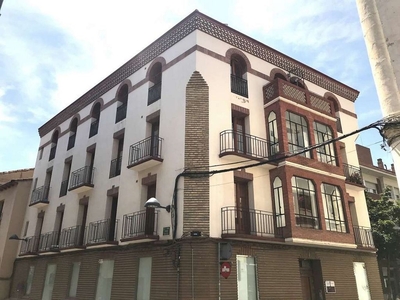 Piso en alquiler en calle Padre Huesca de 2 habitaciones con terraza y balcón