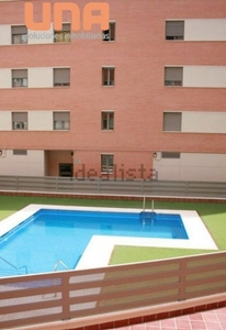 Piso en alquiler en Ollerías - San Cayetano de 2 habitaciones con piscina y garaje