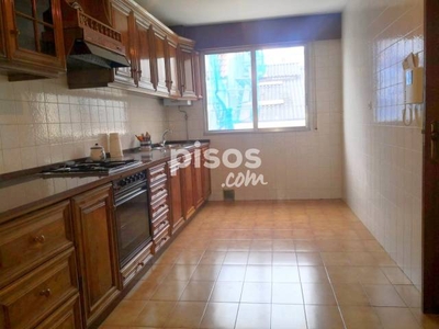 Piso en venta en Calle de la Gran Vía, cerca de Calle de la Vila de Arousa