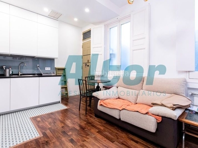 Piso en venta en paseo del prado en Cortes-Huertas Madrid