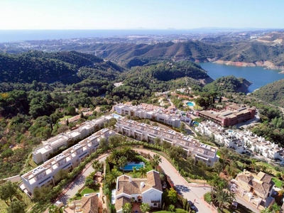 Venta Casa adosada Istán. Con terraza 191 m²