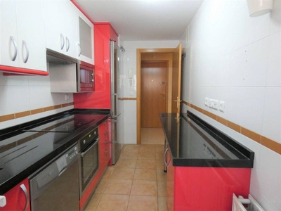 Venta Piso Alcorcón. Piso de tres habitaciones en Fuente Cisneros.