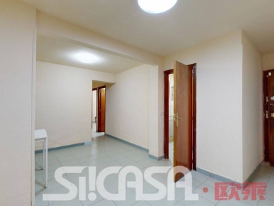 Venta Piso Getafe. Piso de tres habitaciones Buen estado planta baja