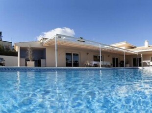 Villa en Venta en Oliva, Valencia