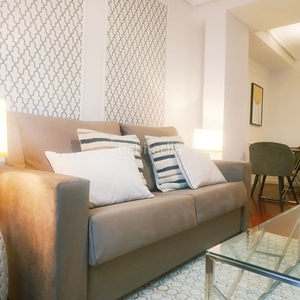 Alquiler apartamento maravilloso piso en Universidad-Malasaña Madrid