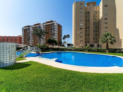 Alquiler de piso en Zona Playa del Bol - Puerto de 1 habitación con terraza y balcón