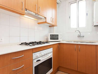 Alquiler piso con 3 habitaciones amueblado con calefacción en Barcelona