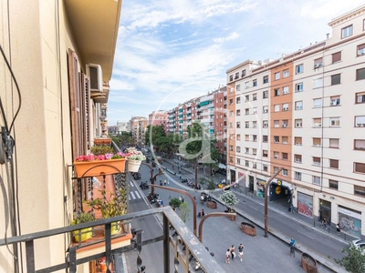 Alquiler piso en alquiler amueblado en rambla del badal, Sants en Barcelona