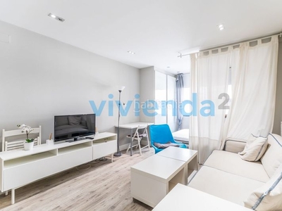 Alquiler piso en Castellana, 40 m2, 1 dormitorios, 1 baños, 1.100 euros en Madrid