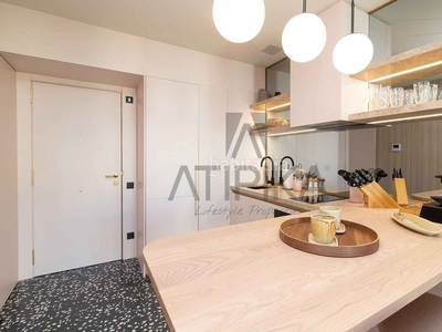 Alquiler piso exclusivo apartamento de un dormitorio en alquiler temporal junto a rambla catalunya en Barcelona