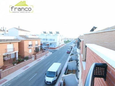 Alquiler Piso Murcia. Piso de cuatro habitaciones Con terraza