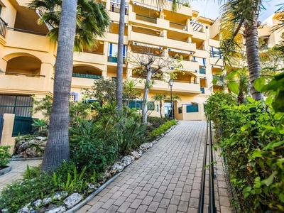 Apartamento piso amplio en Nueva Alcántara Marbella