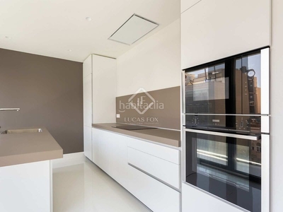 Ático de obra nueva de 3 dormitorios con 62m² terraza en venta en Sant Gervasi - Galvany en Barcelona