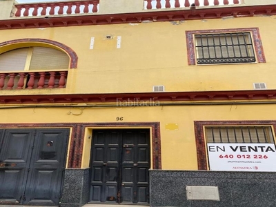 Casa adosada en venta en Torreblanca, 4 dormitorios. en Sevilla