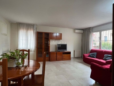 Casa con 5 habitaciones con parking, calefacción, aire acondicionado y jardín en Santa Coloma de Gramenet