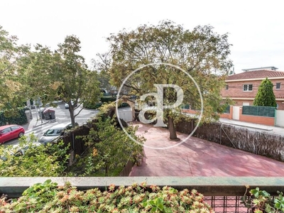 Casa en venta en mirasol a 100 mts de la estación en Sant Cugat del Vallès
