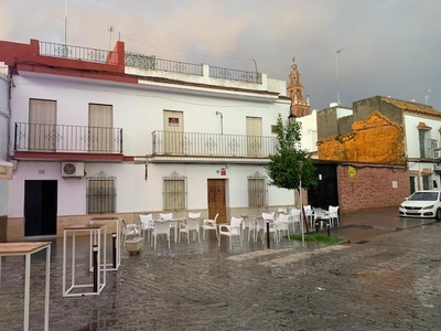 Casa en venta enc. fuente de las viñas, 14,carmona,sevilla