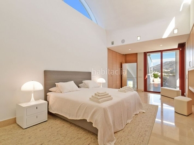 Casa villa de 7 dormitorios en nueva andalucía - ¡a 5 minutos de puerto banús! en Marbella