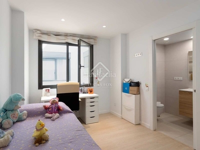 Chalet casa en excelentes condiciones de 3 dormitorios con terraza de 24 m² en venta en Vilassar de Mar