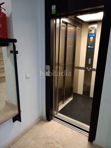 Dúplex amueblado con ascensor y aire acondicionado en Valencia