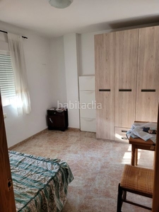Dúplex con 3 habitaciones amueblado con parking, calefacción y aire acondicionado en Murcia