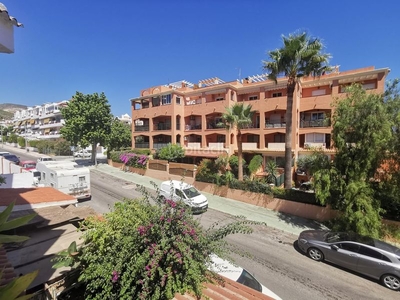 Dúplex en calle lisardo mena dúplex con 2 habitaciones con ascensor, parking, calefacción y aire acondicionado en Torremolinos