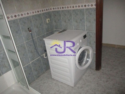 Piso con 2 habitaciones amueblado con calefacción en Paracuellos de Jarama