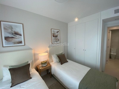Piso con 2 habitaciones con ascensor, parking, calefacción y aire acondicionado en Fuengirola