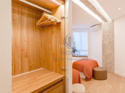 Piso con 3 habitaciones amueblado con ascensor, calefacción y aire acondicionado en Madrid