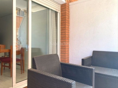 Piso con 4 habitaciones con ascensor, calefacción y aire acondicionado en Sant Feliu de Llobregat