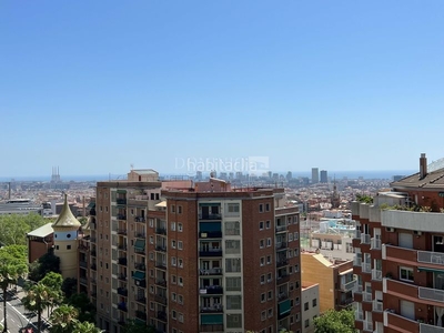 Piso con 4 habitaciones con ascensor en Baix Guinardó Barcelona