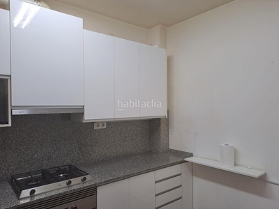 Piso con 4 habitaciones con ascensor y calefacción en Esplugues de Llobregat