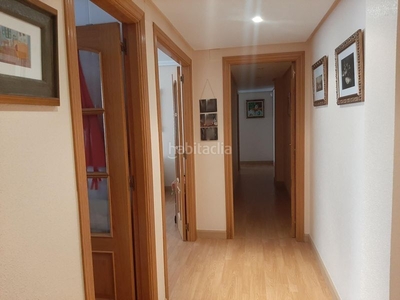Piso de 4 habitaciones con garaje doble en Juan de Borbón en Murcia