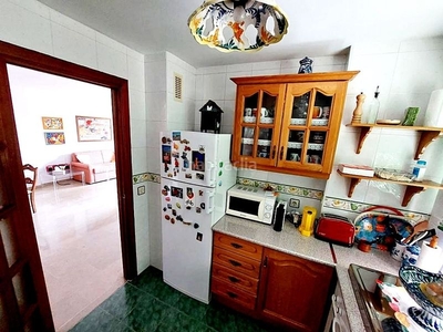 Piso en calle blanca paloma https://www.habitarinmobiliaria.es/detalles/piso-amueblado-799/ en Fuengirola