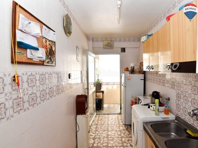Piso en calle de aliseda 35 piso con 3 habitaciones en Madrid