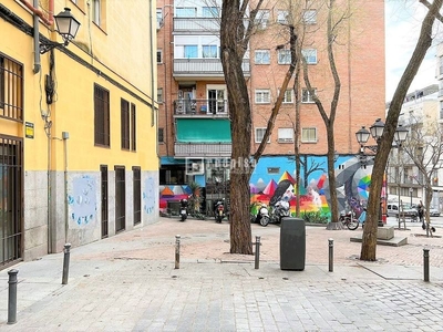 Piso en venta en travesia cabestreros, embajadores, centro, , en Madrid