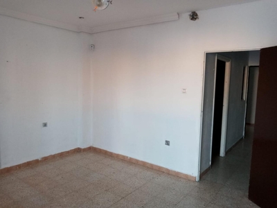 Piso en venta enc. camas, 18,sevilla,sevilla