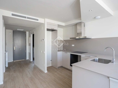 Piso exclusivo dúplex de 4 dormitorios en una finca regia rehabilitada en venta en eixample izquierdo en Barcelona