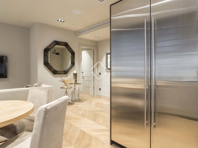 Piso precioso piso a estrenar de 2 dormitorios en venta en el born, en Barcelona