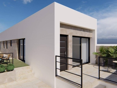 Venta Casa unifamiliar Daya Nueva. Con terraza 89 m²