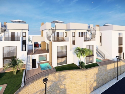 Venta Casa unifamiliar en Calle Alicante Algorfa. Con terraza 197 m²