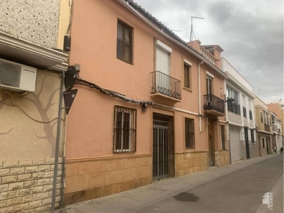Venta Casa unifamiliar en Calle MARE DE DEU DELS DOLORS Torrent (València). A reformar con terraza 99 m²