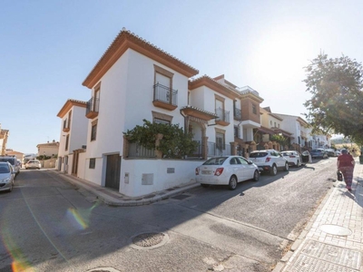 Venta Casa unifamiliar en Leñadores La Zubia. Con terraza 193 m²