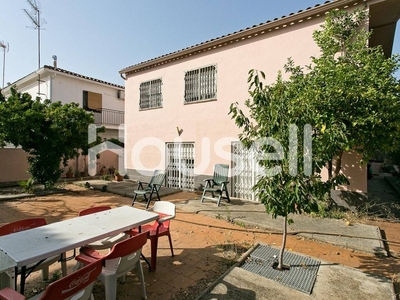 Venta Casa unifamiliar en Poblet Barberà del Vallès. Buen estado con terraza 358 m²