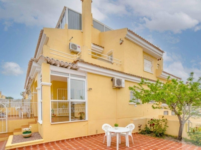 Venta Casa unifamiliar Orihuela. Con terraza