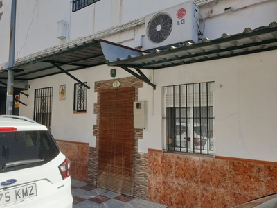 Venta de casa en Alcalá del Río, CALLE PIMIENTA