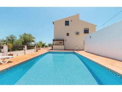 Alquiler de casa con piscina y terraza en Almuñécar