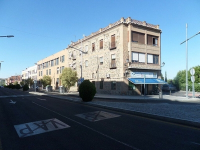 Alquiler de piso en Avda Europa - San Antón de 2 habitaciones con terraza y piscina