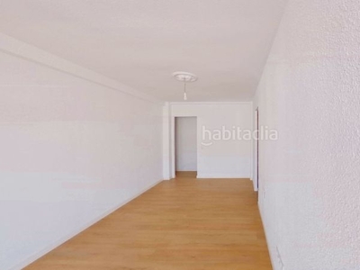 Alquiler piso con 3 habitaciones en Villayuventus-Renfe Parla