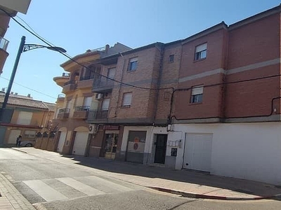 Piso en venta en San Antón de 3 habitaciones con terraza y balcón